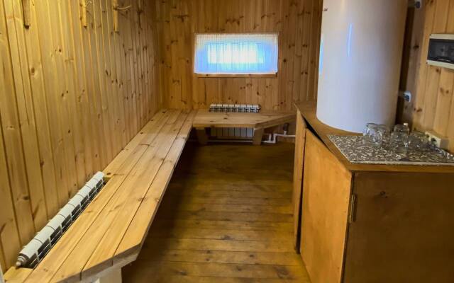 Chaika Guest House