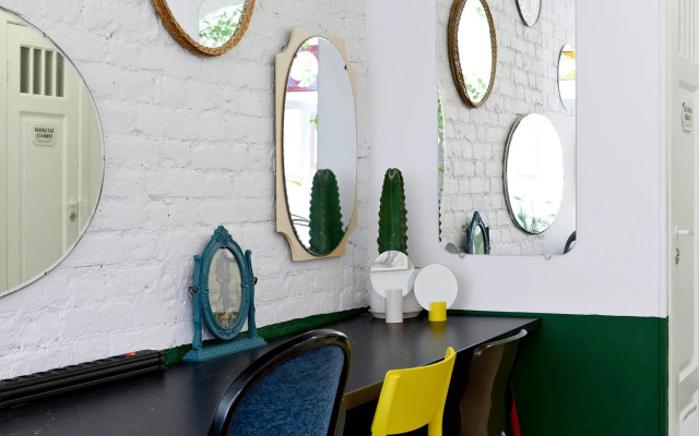 Soul Kitchen Living quarters