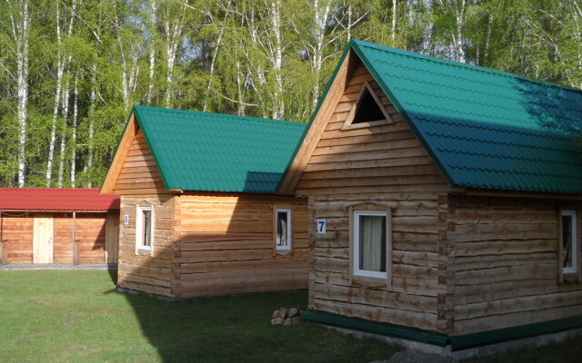 Kolobok Tourist Camp