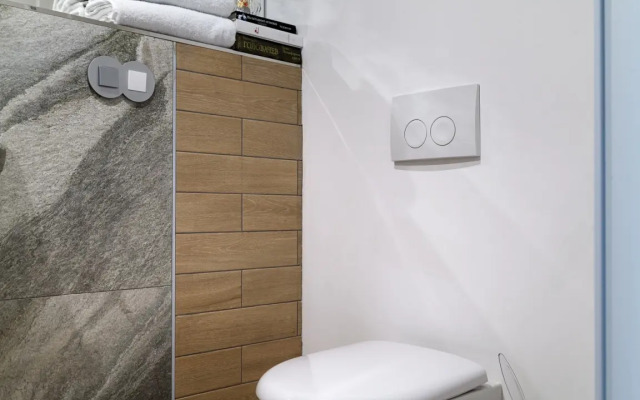 Dvukhurovnevaya Studiya Smart Host Na Shelepikhinskoy Naberezhnoy Apartment