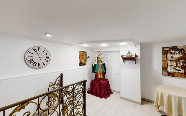 Отель Aspar Boutique Hotel