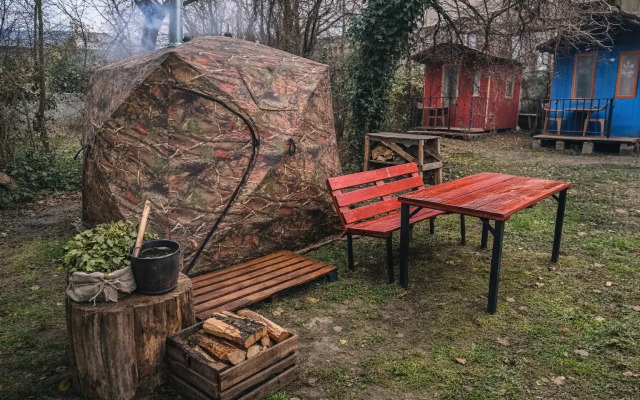 Хостел The Friends Hostel & Sauna