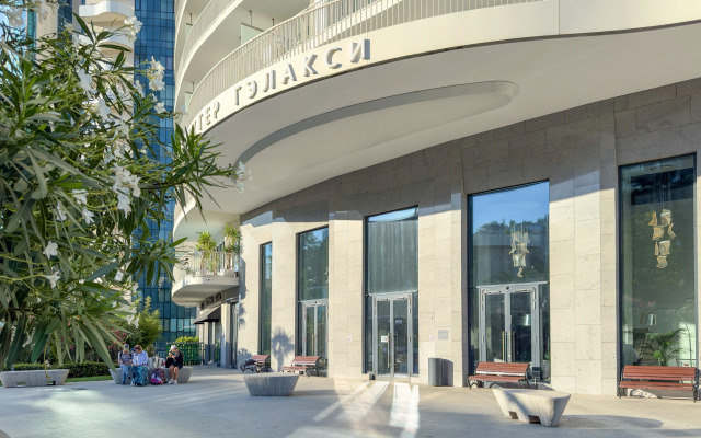 Апартаменты Трехкомнатные в ЖК Актер Гэлакси