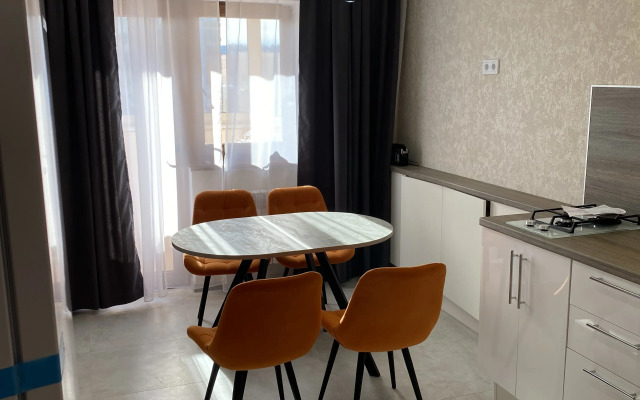 Квартира Оранжевое лето