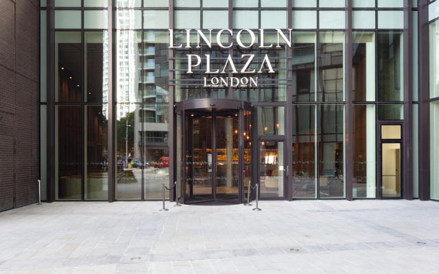 Апартаменты Lincoln Plaza