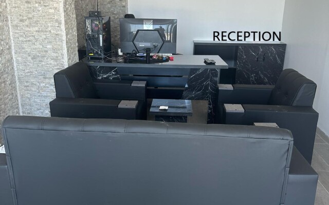 Airport Black Sea Hotel & Restaurant Hotel