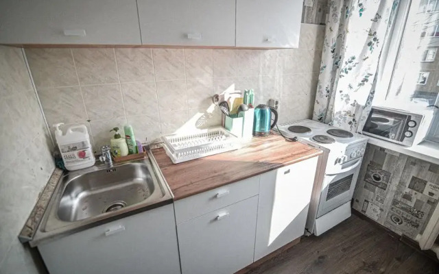 Sakhalinskaya 8 Flat