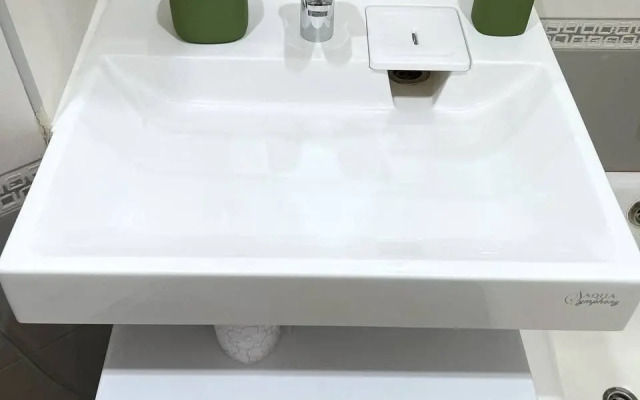 Apartamenty Light Beige u metro Okruzhnaya