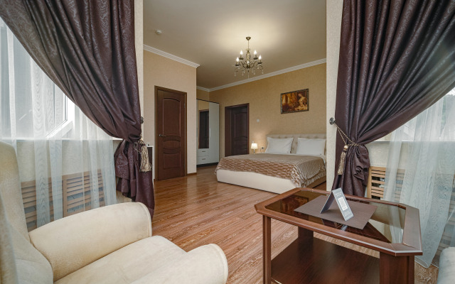 Отель Кристи