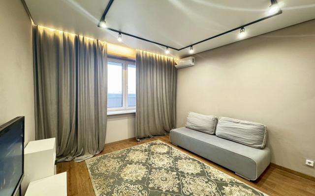 Na Ulitse Levy Bereg Reki Oki 113 Flat