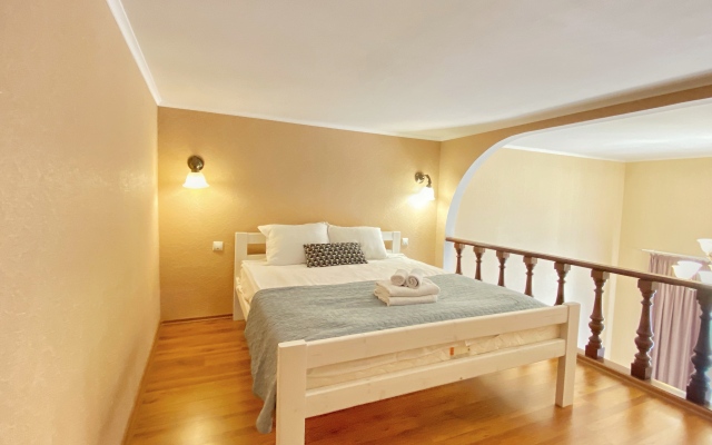 Apart-Comfort Dvuhurovnevye na Volzhskoj Naberezhnoj 49/1 Apartment