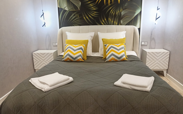 Апартаменты премиальные на 4-м этаже в центре  на ул.Зеленая 25