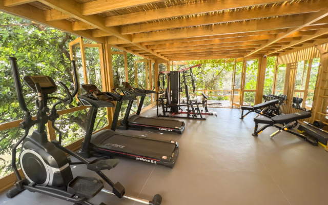 Pilos Suites Hotel