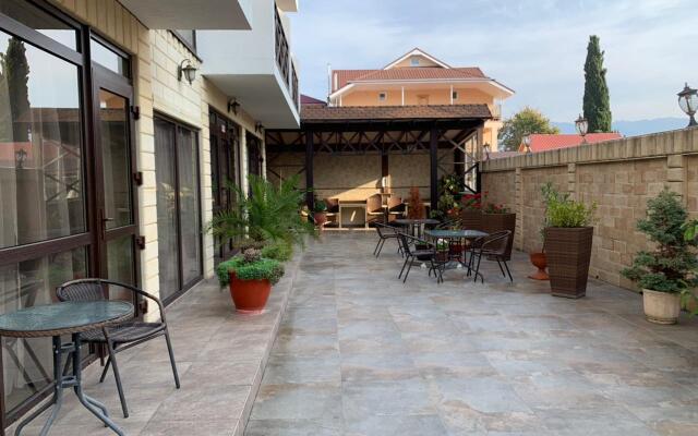 Dana Hotel