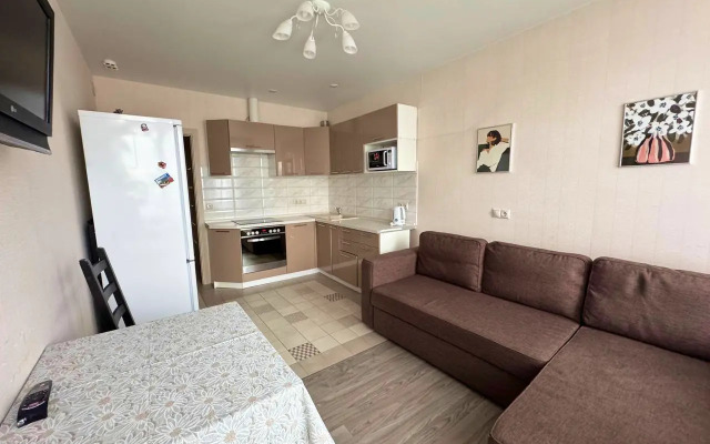 Ryadom S Metro Flat