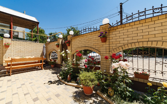 Chelsi Hotel