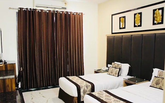 Imperial park by stay breezy Hotel