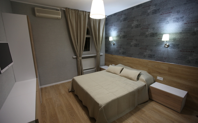 Apartment Golitsyna 19 8