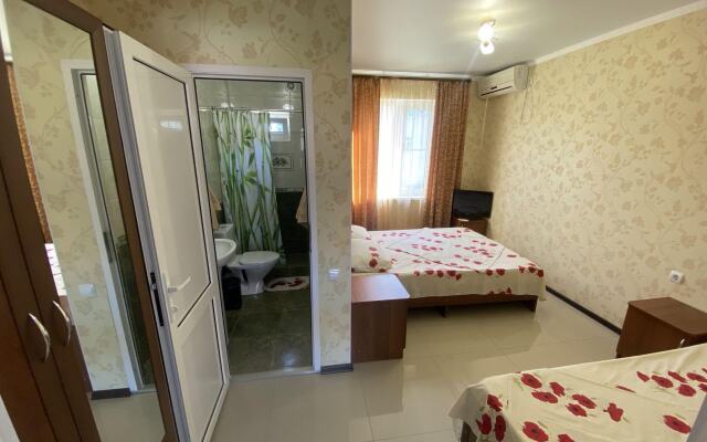 Апартаменты 431 Революционная 16