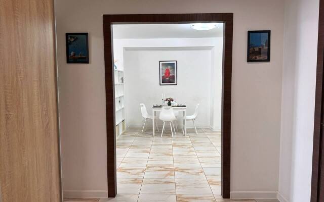 2-K Kvartira V Zhk Alye Parusa Lodging House