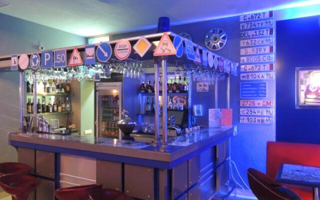 Отель Надеждинский