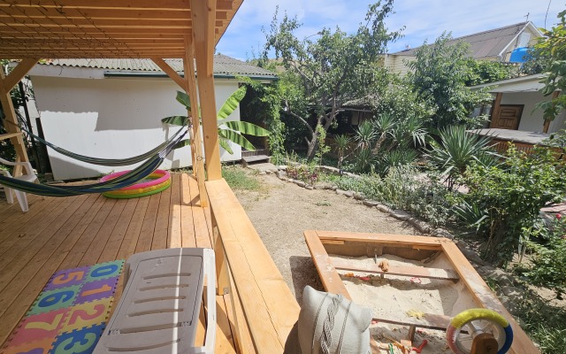 Yanaky Guest House