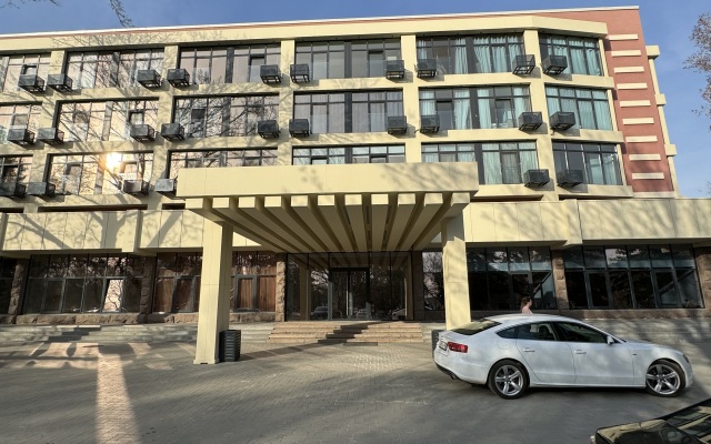Kalancha 52 Apartments