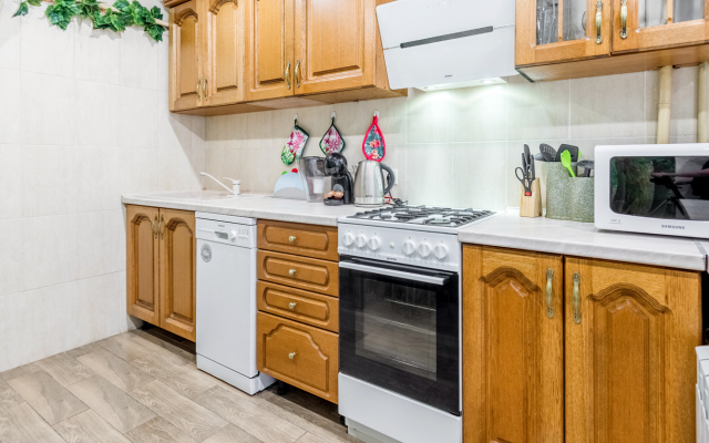 Na Ostrovskogo Apartments