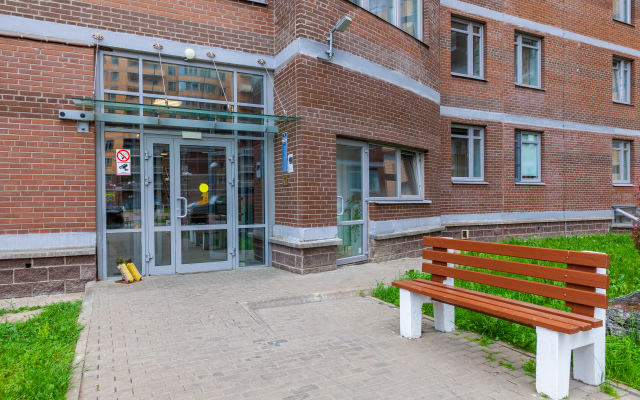 V ZHK Akadem park Flat