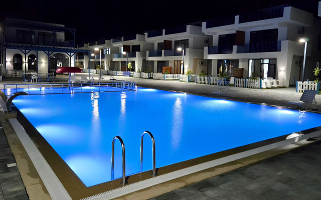 Santorini Family Club Hotel