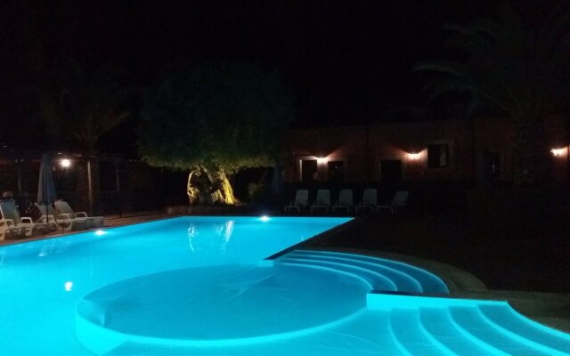 Lady Lusya Hotel