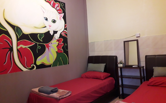 Quiik Cat Mini-Hotel
