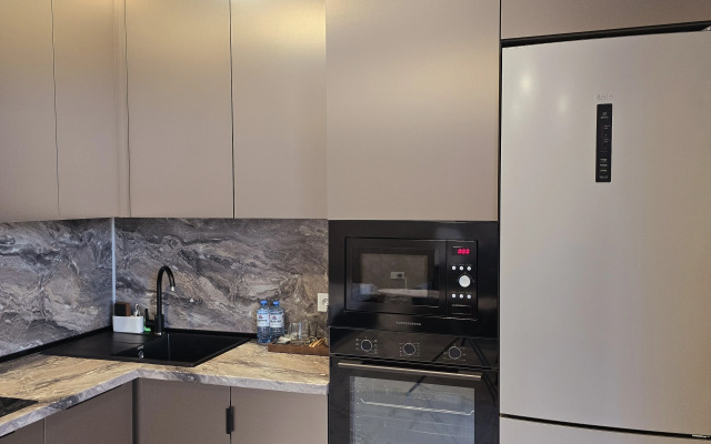 SilverPeak Apartments