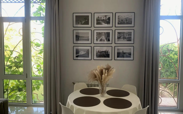 Na Ulitse Yana Tarvatskogo Flat
