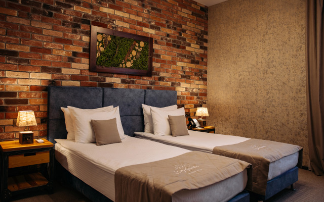 Dubrava Hotel
