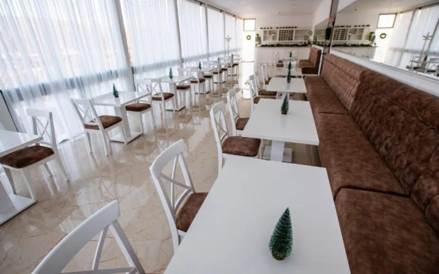 Отель Alma Bagi Villas