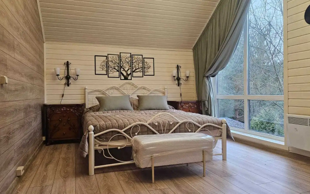 Частный дом на Светлой Поляне 56