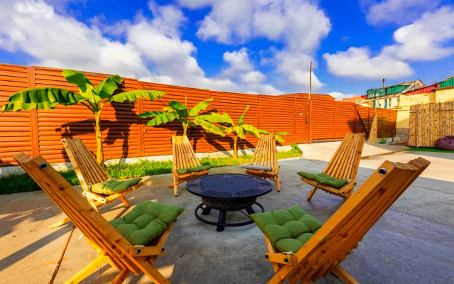 Апартаменты Dacha hotel sirius