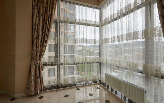 Green Park 206 Apartment