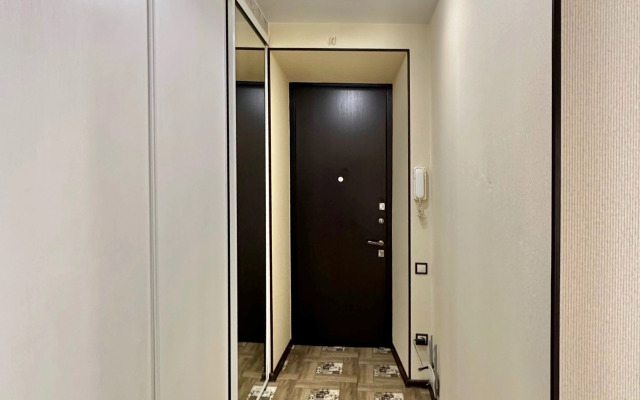 Na Allee Geroyev v Antichnom stile Apartments