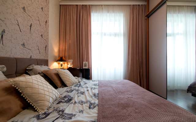 KEY2HOME na Moskovskoj 69 Flat