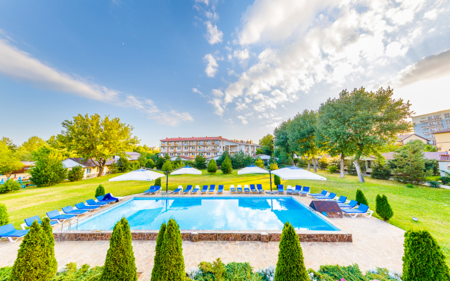 Tyulpan Hotel