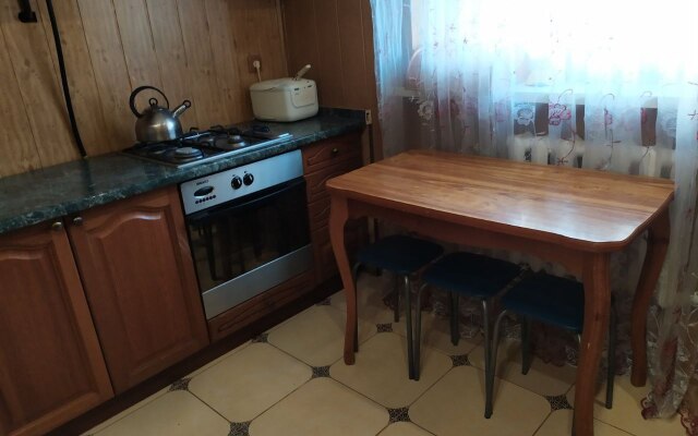 Апартаменты Двухкомнатная квартира на Бровцева 15