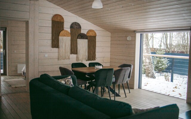 Dom 33 Apartments