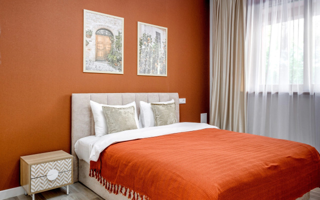 Surname Deluxe Apartments 10