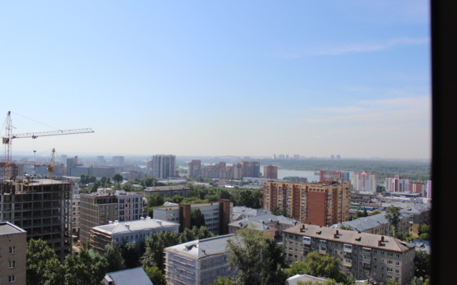 Semeynaya 2-k s vidom na gorod Flat