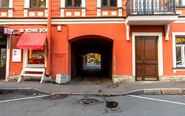 Petrogradka 1 Flat