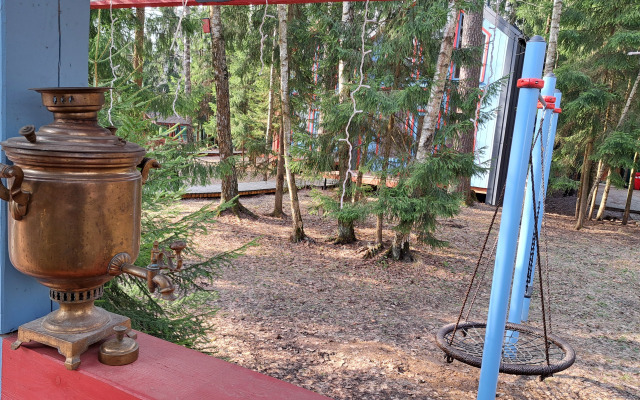 Частный дом в Заветах Ильича с розовой гостиной