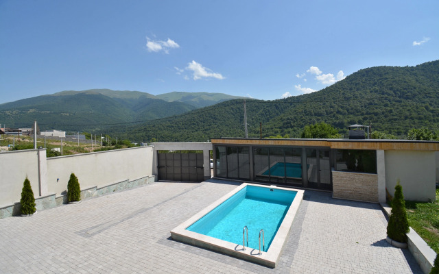 Villa Dilijan Aqualin Villa