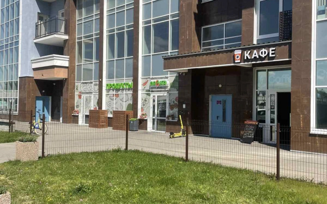 Na Prospekte Dzerzhinskogo. 21 Flat